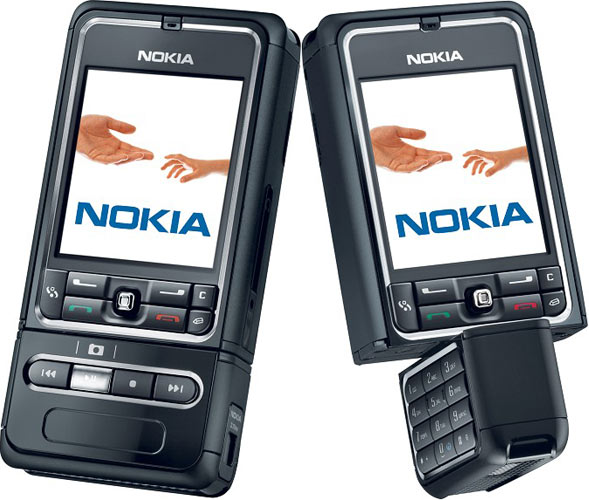 Особисто я не можу забути свою Nokia 3250, у якій камера вертілася на всі боки, і тоді, в 15 років, мені здавалося це дуже крутим