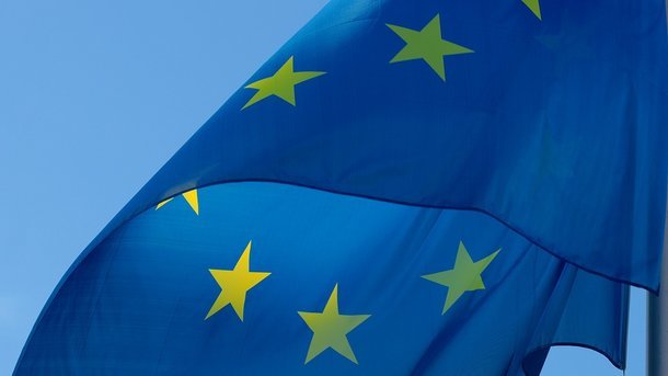 7 листопада 2017, 2:44 Переглядів:   У Єврокомісії заявили про вихід єврозони з кризи